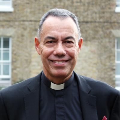 Rev Paul Hunt